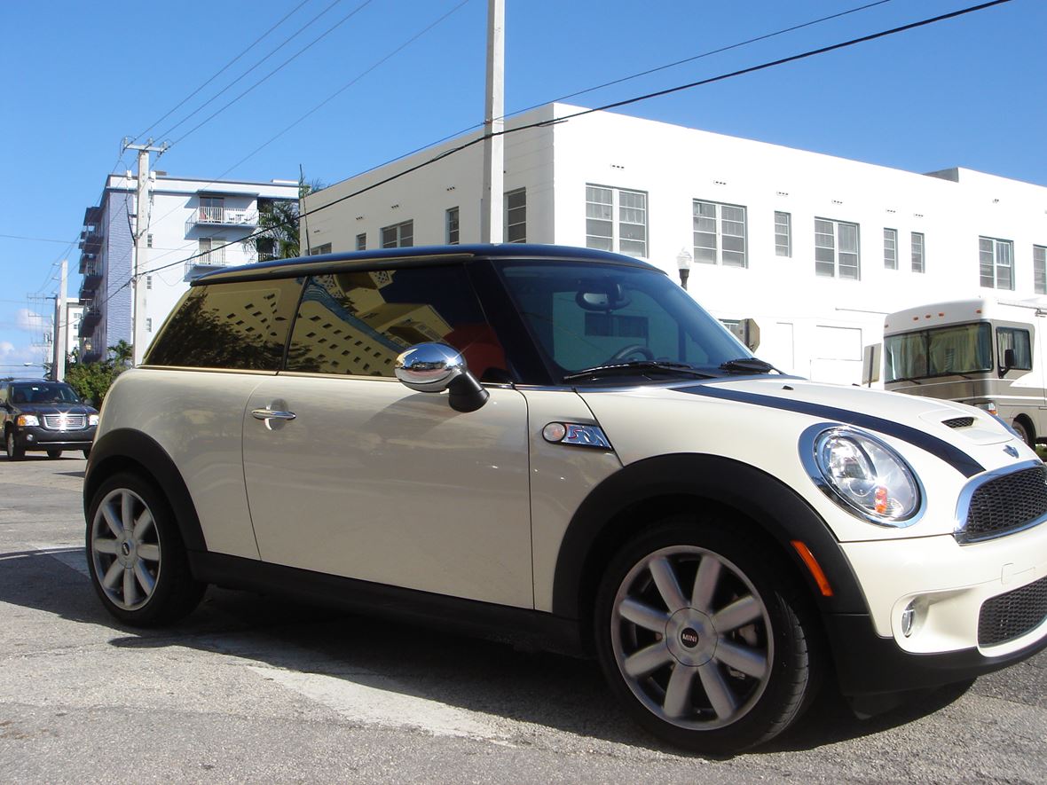 2007 MINI Cooper S for sale by owner in Miami Beach