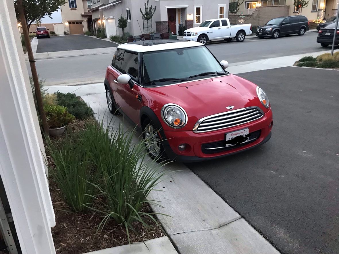 2013 MINI Cooper for sale by owner in Murrieta