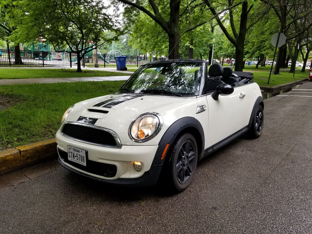 2014 MINI Cooper for sale by owner in Chicago