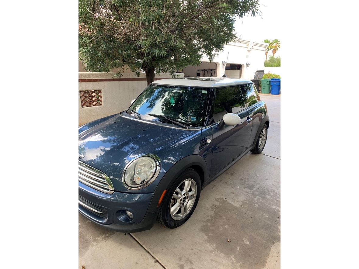 2011 MINI Cooper Clubman for sale by owner in Mesa