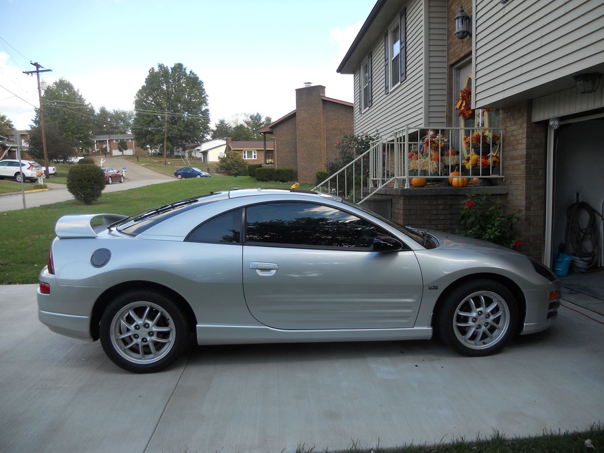 2002 Mitsubishi Eclipse Spyder for sale by owner in Parkersburg