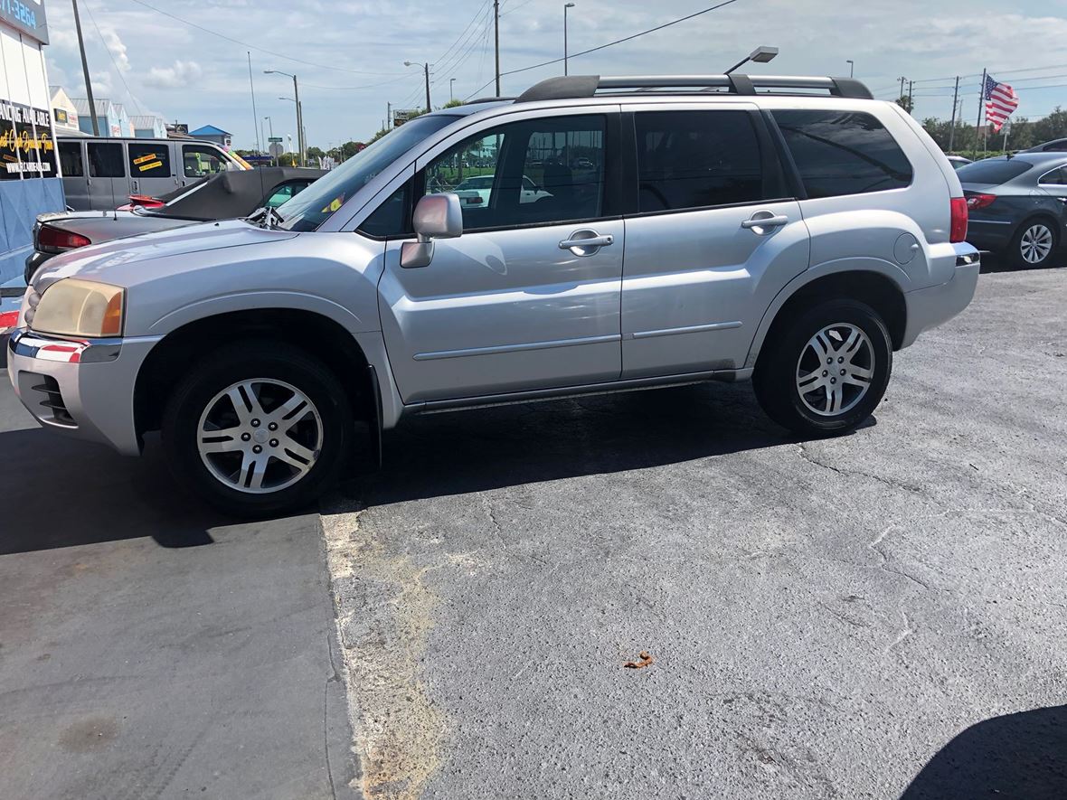 2004 Mitsubishi Endeavor for sale by owner in Port Richey