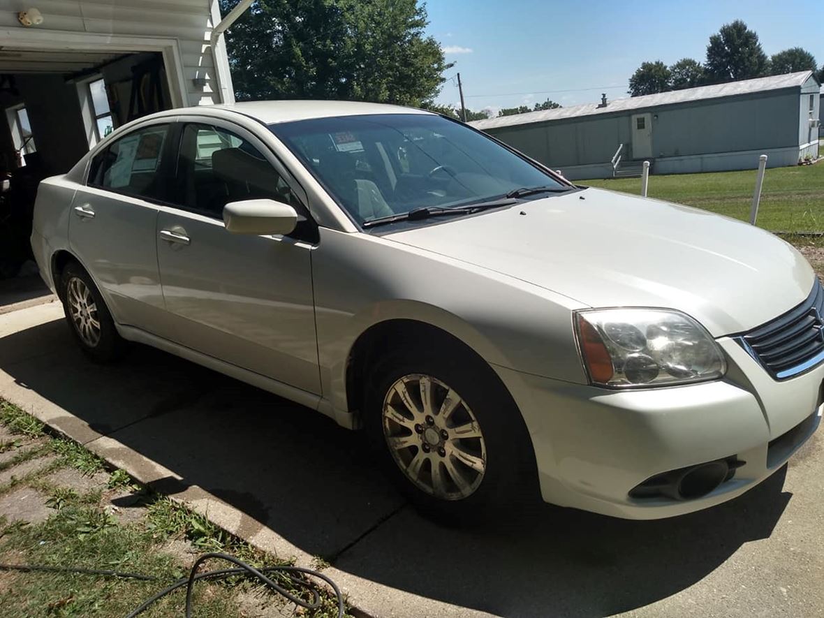2009 Mitsubishi Galant for sale by owner in Orrville