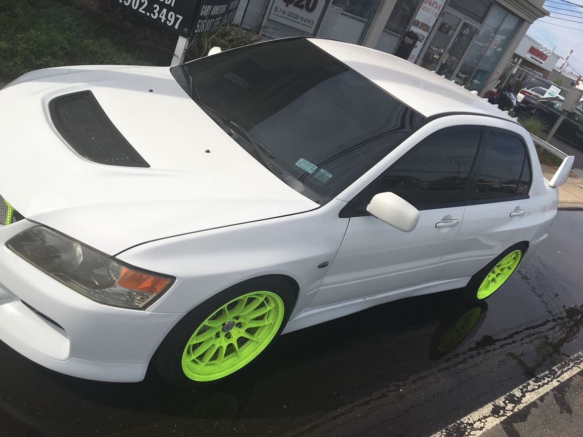 2006 Mitsubishi Lancer Evolution for sale by owner in Port Washington