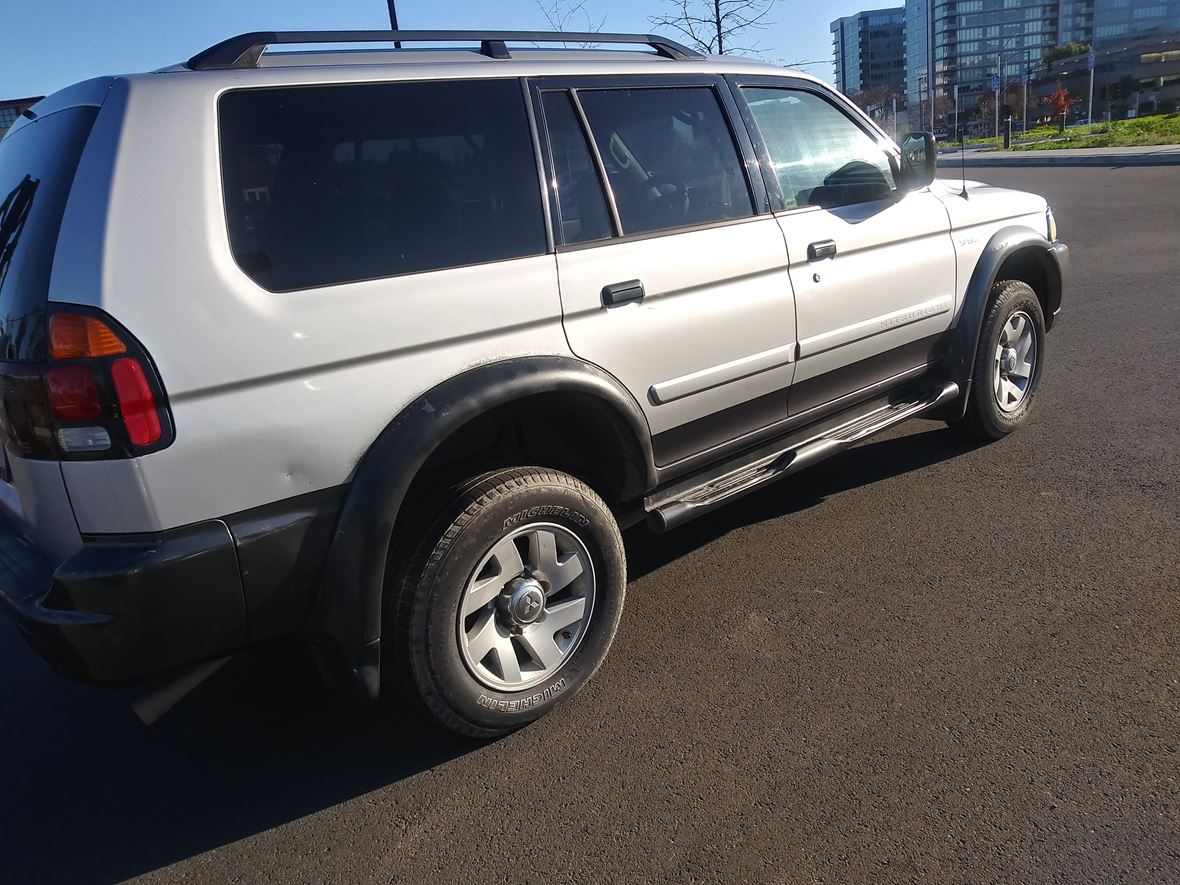 2003 Mitsubishi Montero Sport for sale by owner in San Jose