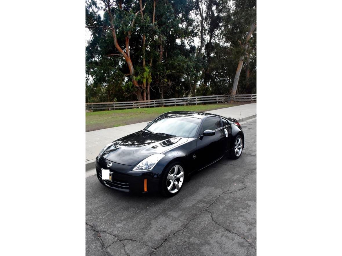 2008 Nissan 350Z 2D Grand Touring Coupe for sale by owner in Cleveland