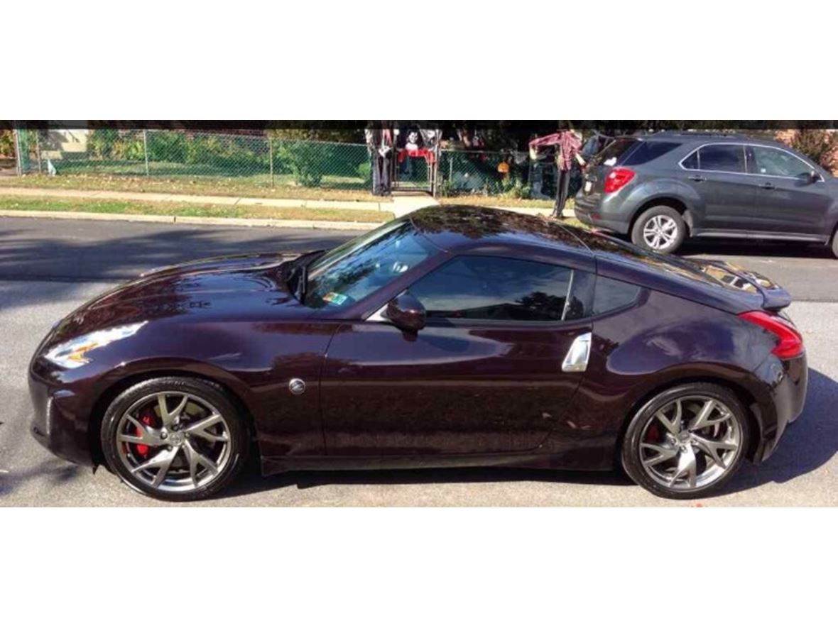 2010 Nissan 370Z for sale by owner in Grand Haven