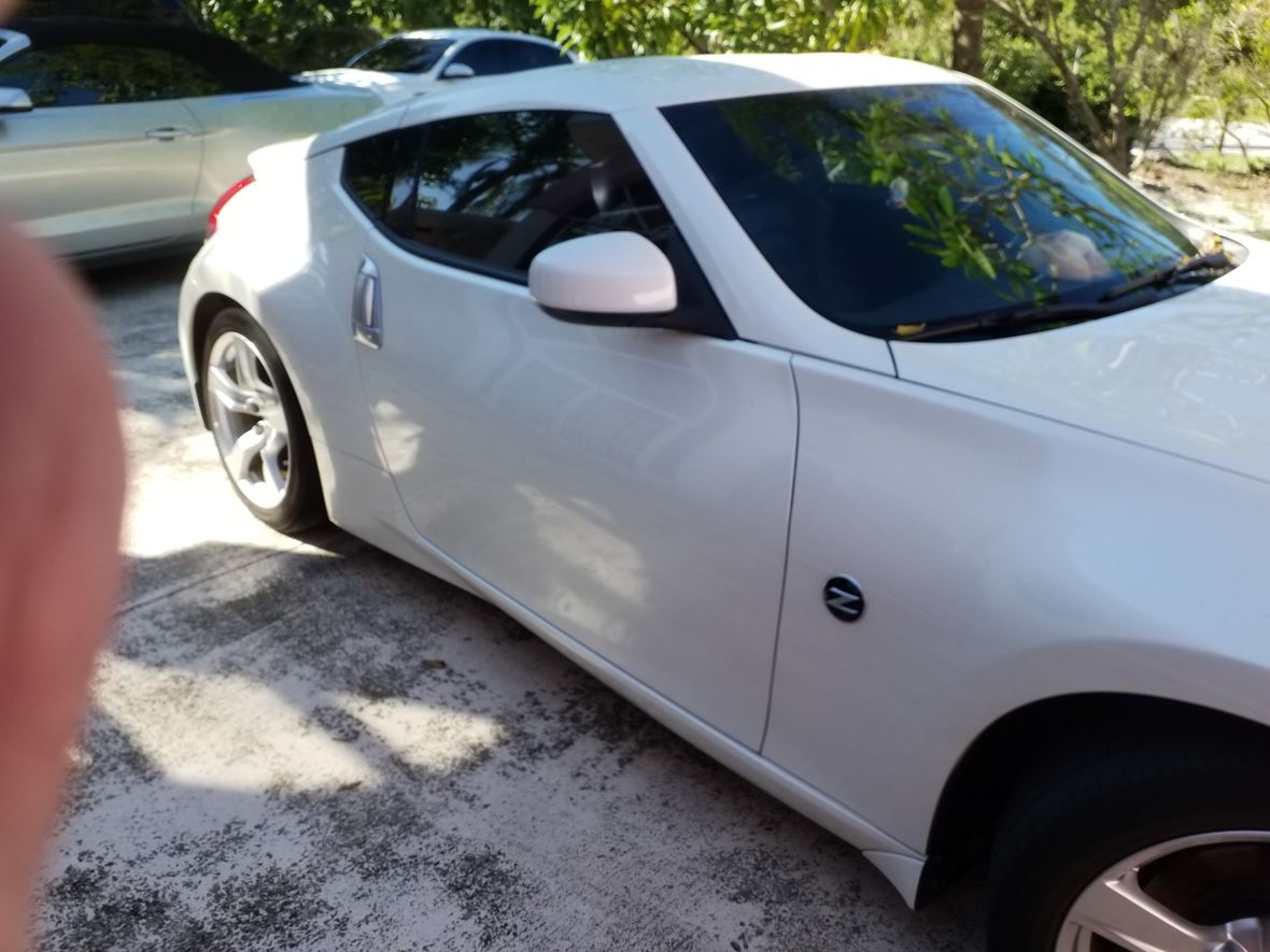 2010 Nissan 370Z for sale by owner in Port Charlotte