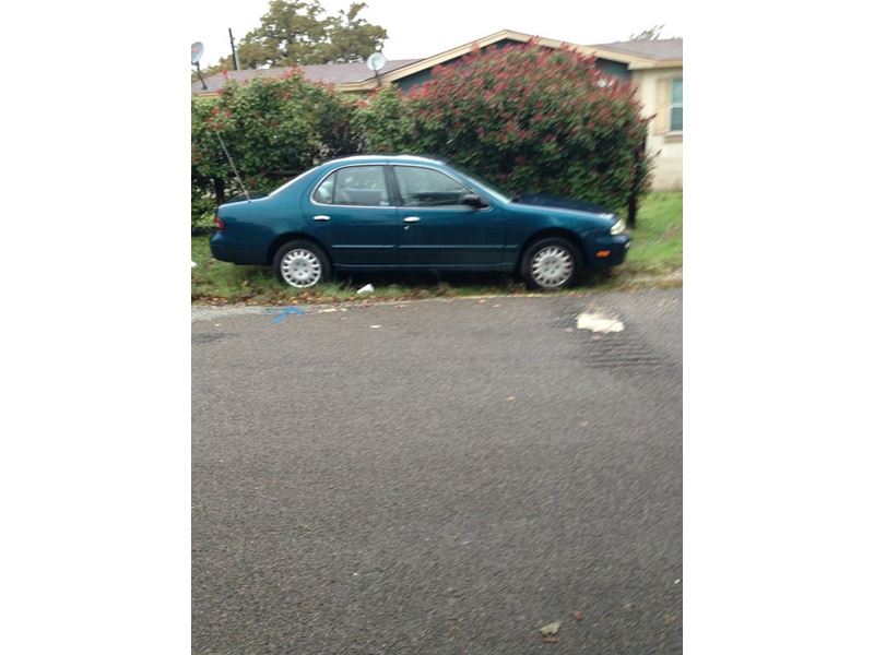 1995 Nissan Altima Classic Car TX 78611
