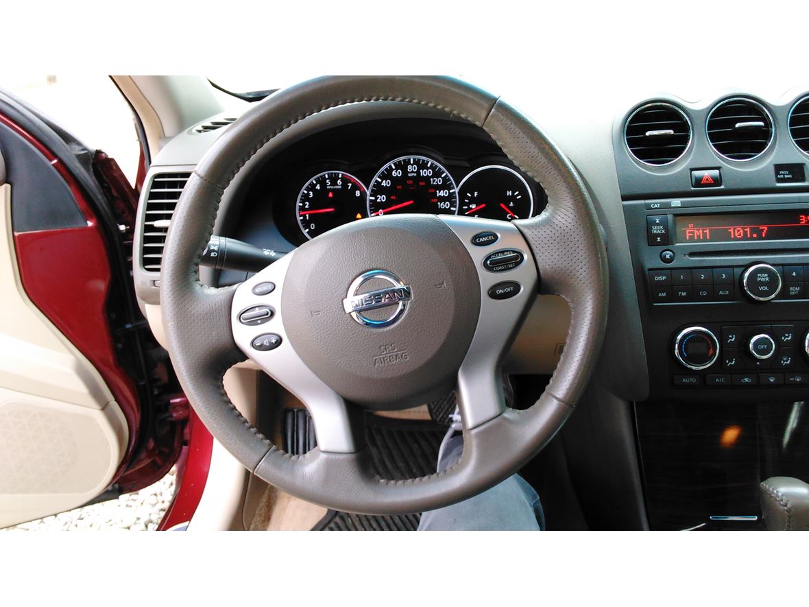2011 Nissan Altima 2.5 SL for sale by owner in Fredericktown