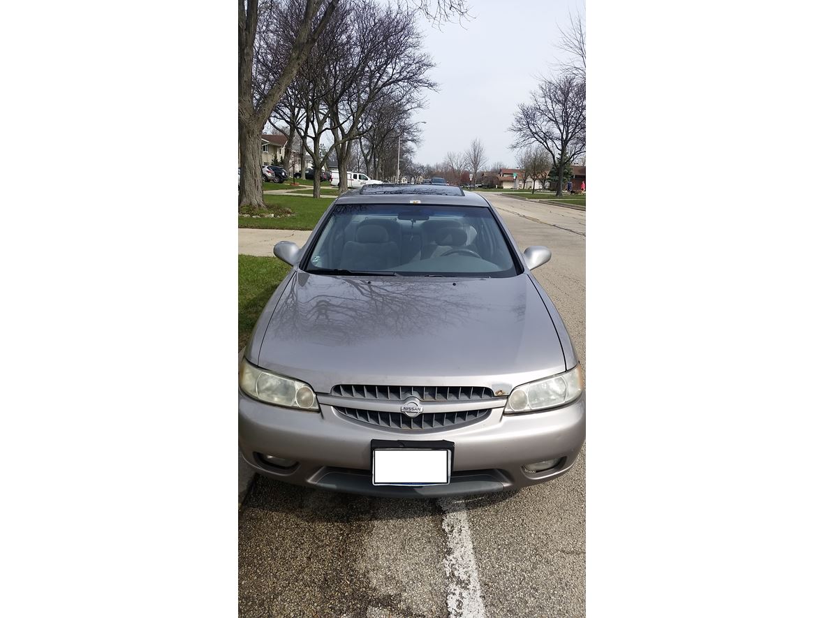 2001 Nissan Altima for sale by owner in Schaumburg