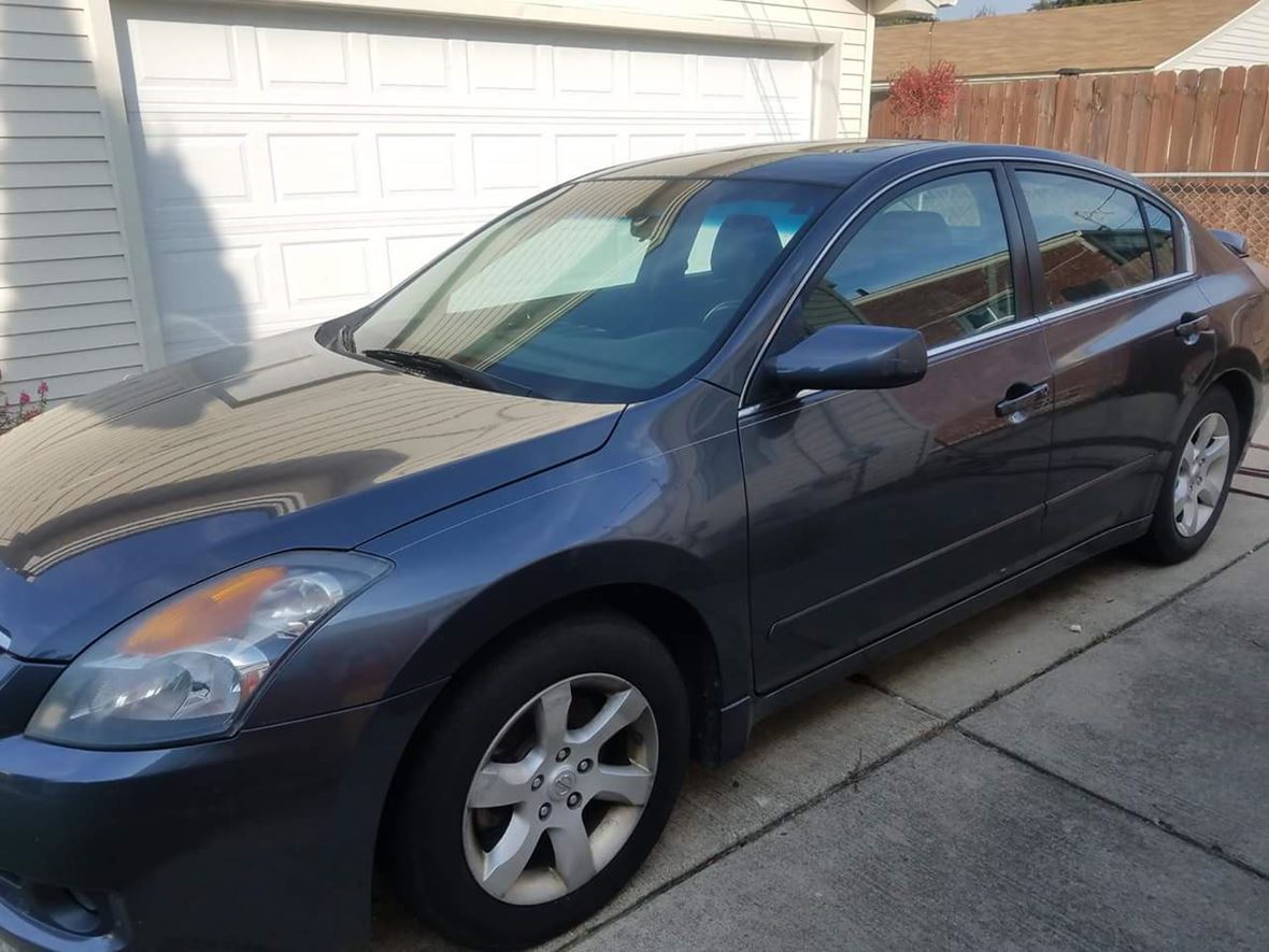 2008 Nissan Altima for sale by owner in Southgate