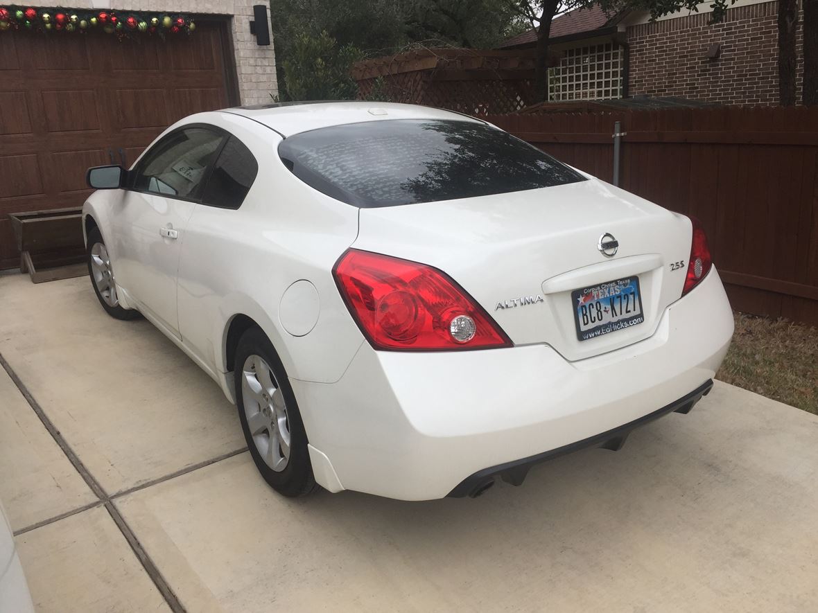 2009 Nissan Altima for sale by owner in Austin