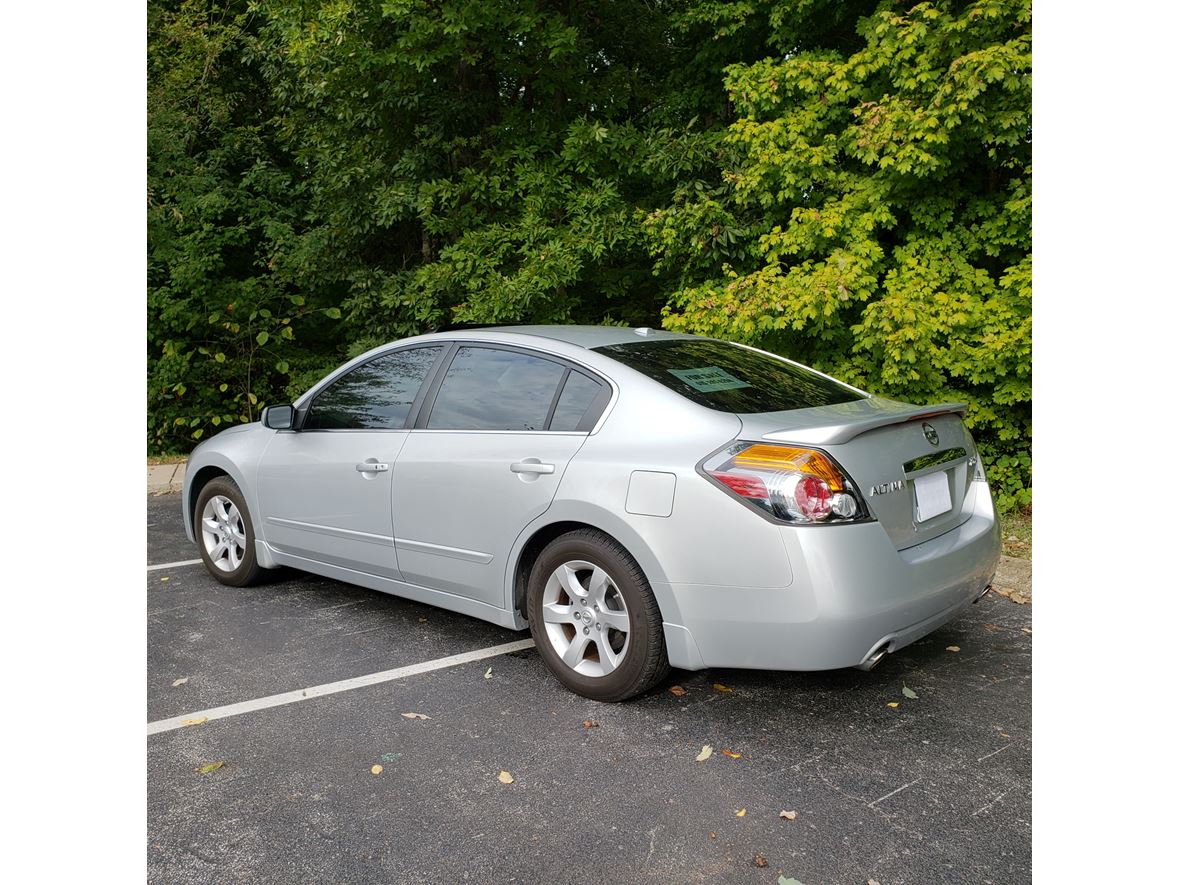 2009 Nissan Altima for sale by owner in Mount Juliet