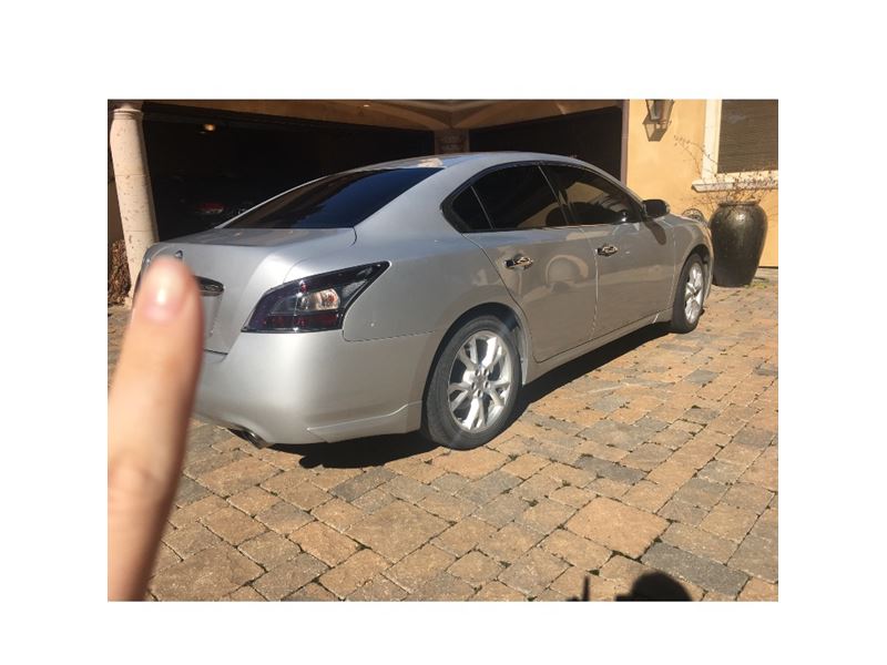 2013 Nissan Altima SV for sale by owner in Rayne