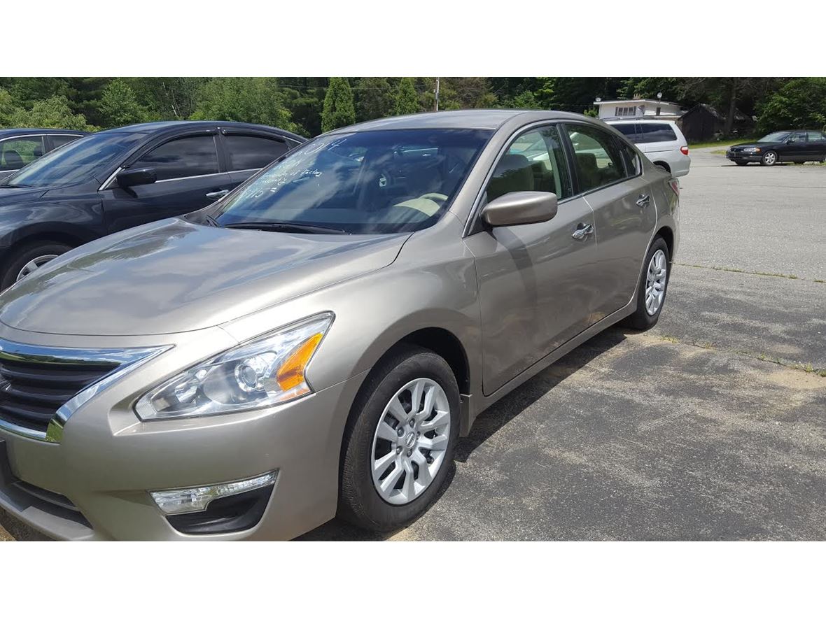2014 Nissan Altima Private Car Sale in Westmoreland, NH 03467