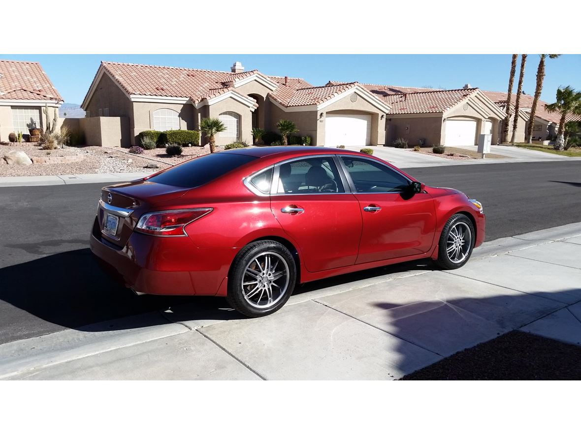 2015 Nissan Altima for sale by owner in Las Vegas