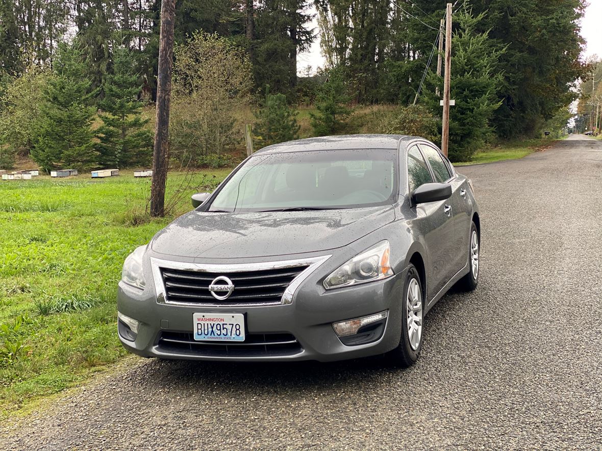 2015 Nissan Altima for sale by owner in Ferndale