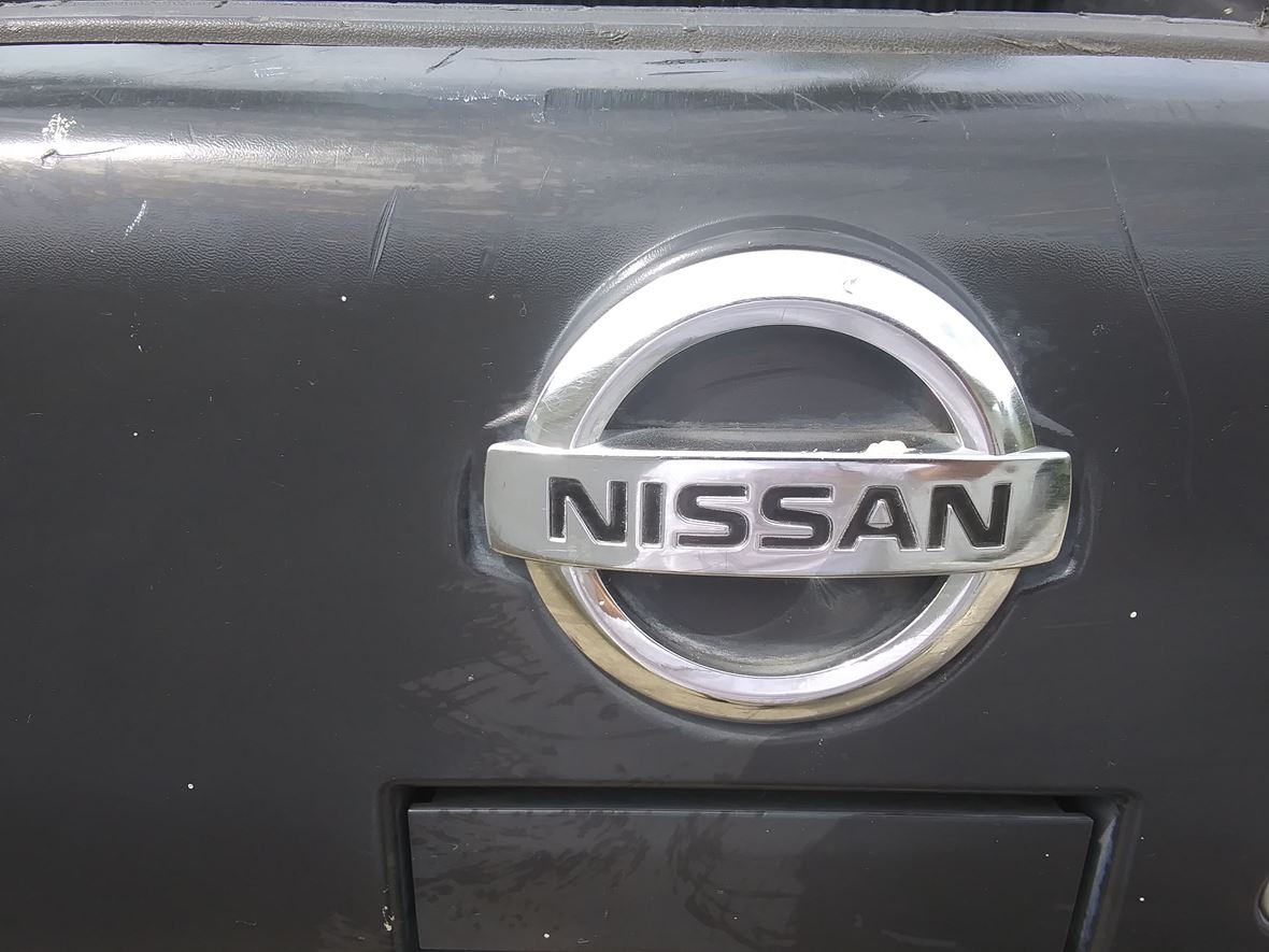 2004 Nissan Frontier for sale by owner in Naples