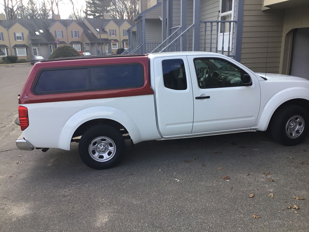 2013 Nissan Frontier for sale by owner in Stafford Springs