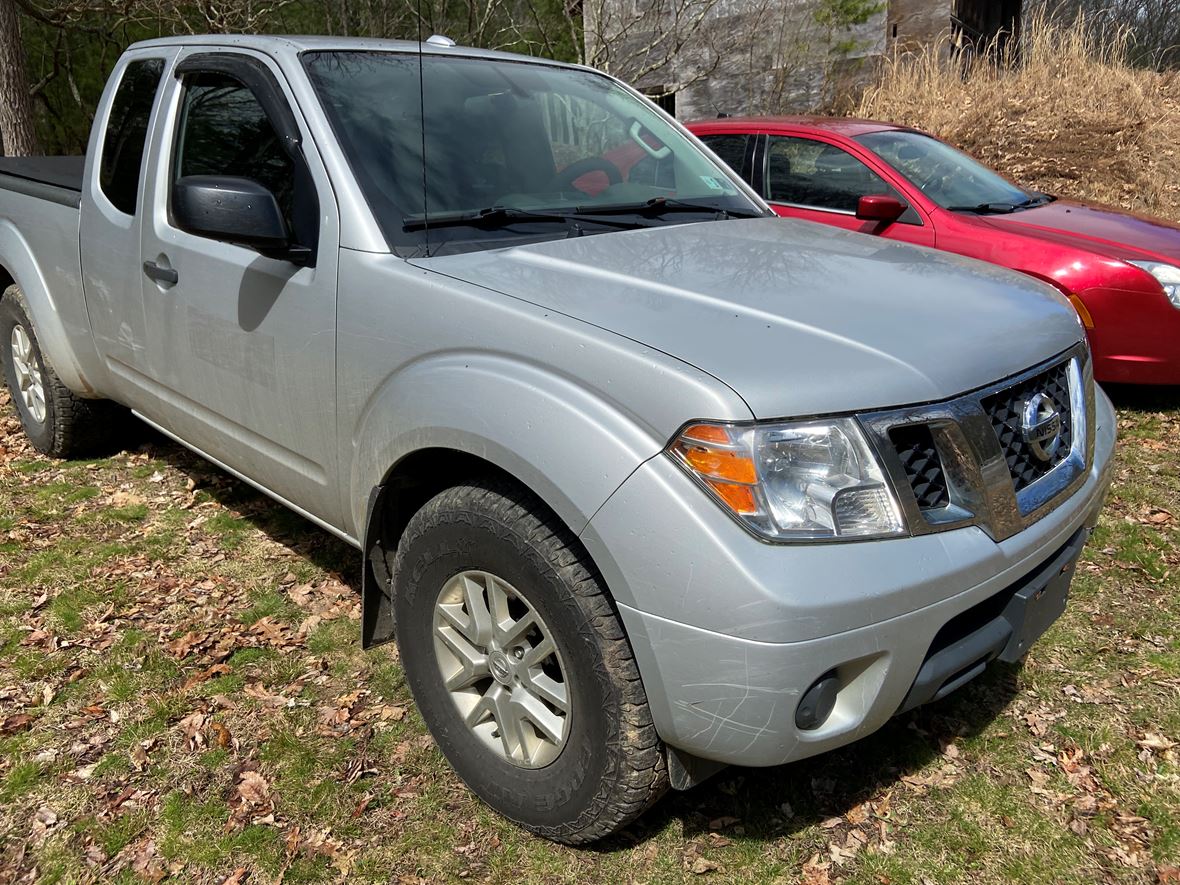 2014 Nissan Frontier for sale by owner in Huntingdon