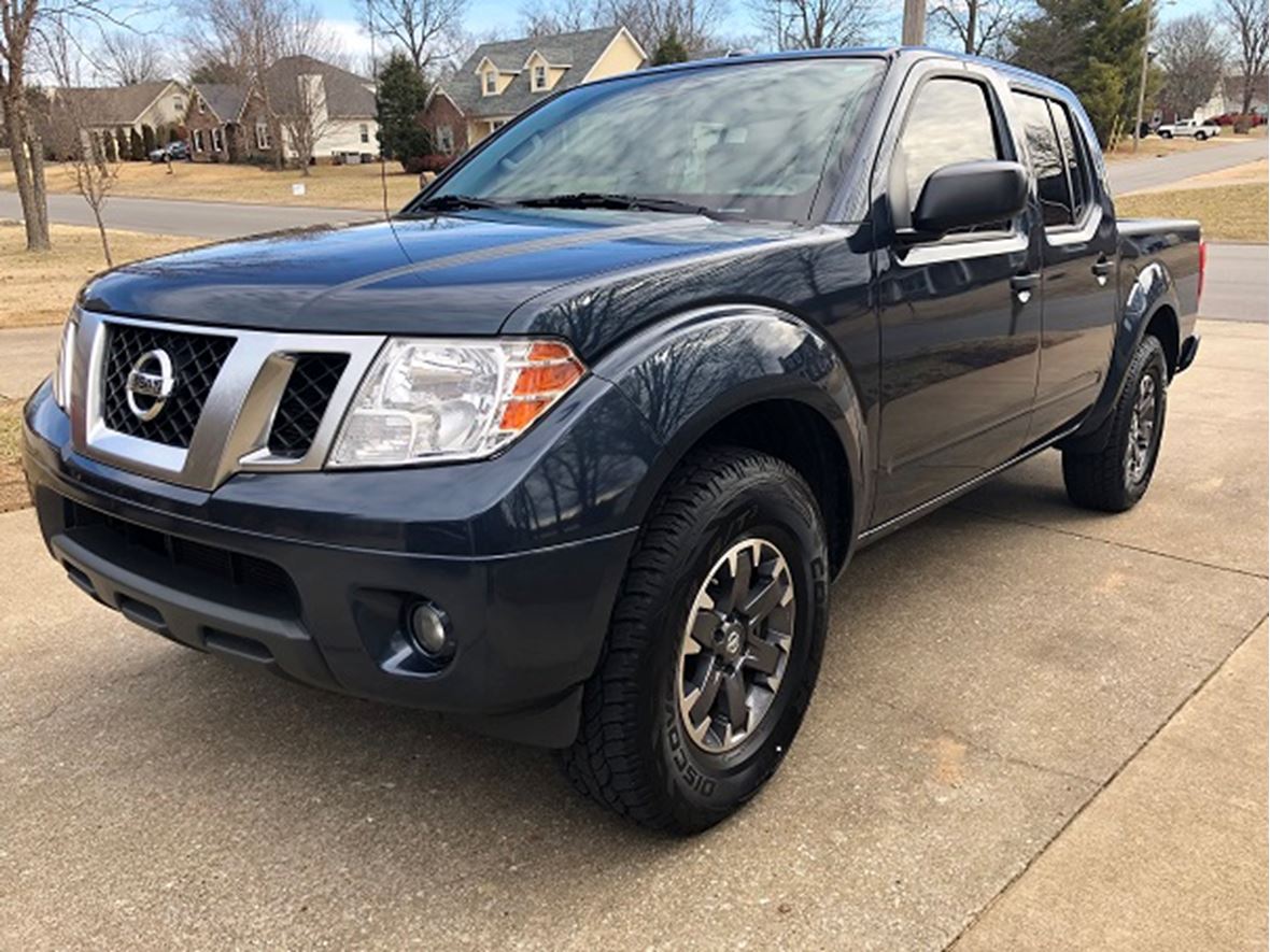 2015 Nissan Frontier for sale by owner in Murfreesboro
