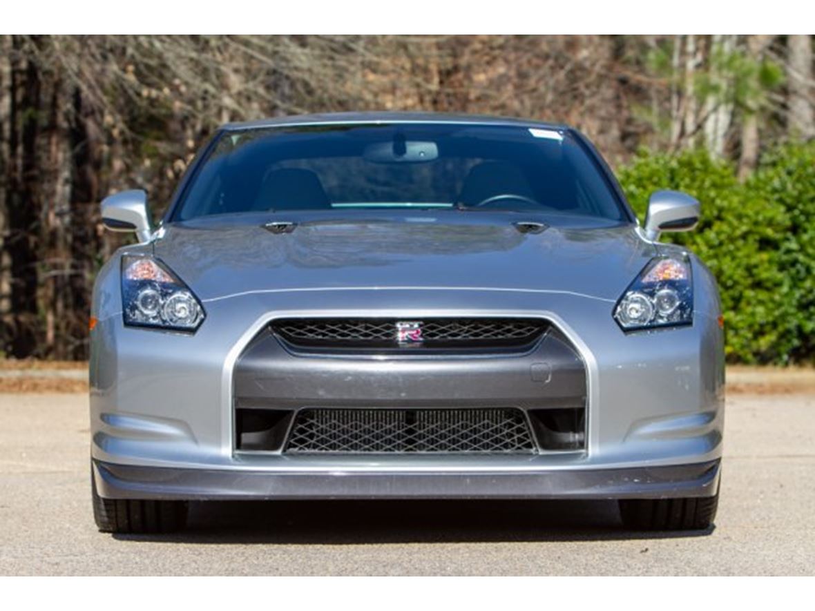 2009 Nissan GT-R for sale by owner in Sterling Heights