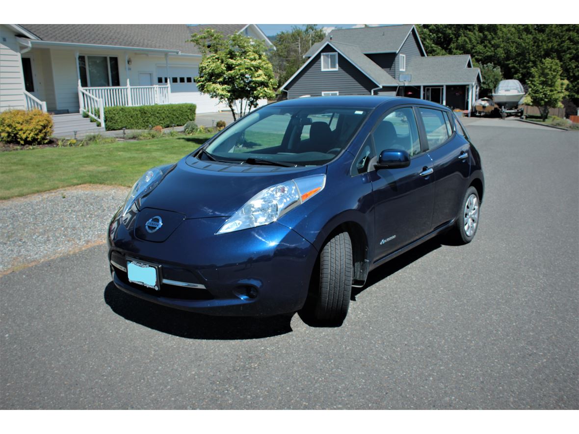 2016 Nissan Leaf for sale by owner in Bellingham