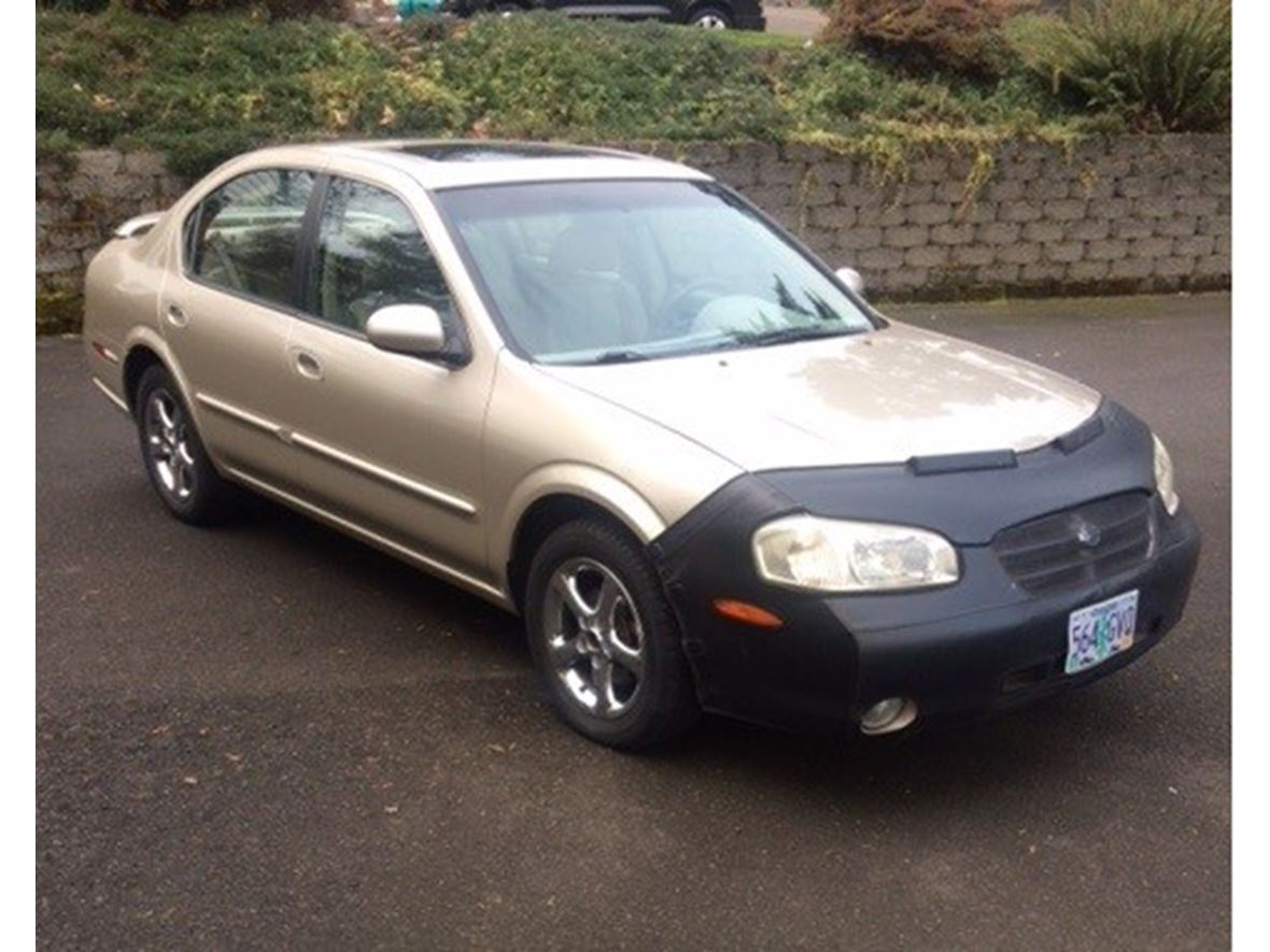 2000 Nissan Maxima for sale by owner in Portland