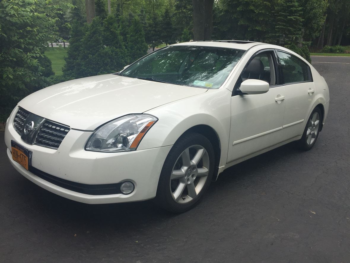 2004 Nissan Maxima for Sale by Owner in Pittsford, NY 14534