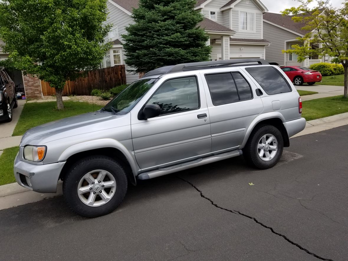 2003 Nissan Pathfinder  for sale by owner in Aurora