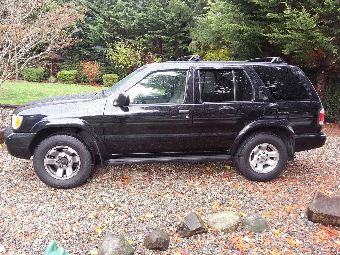 1999 Nissan Pathfinder for sale by owner in Marysville