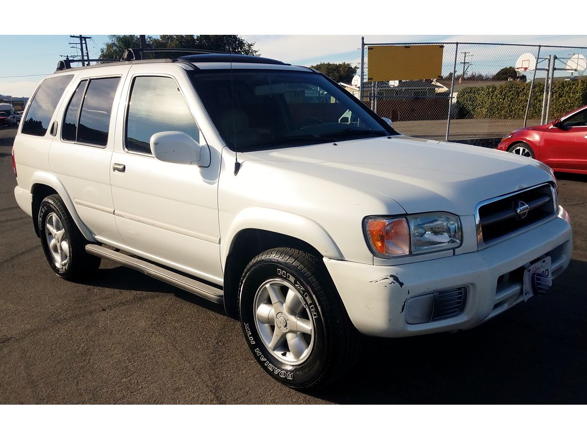 2001 Nissan Pathfinder for sale by owner in Richmond