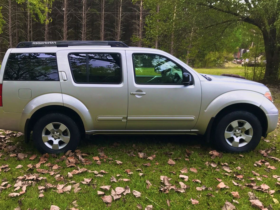 2006 Nissan Pathfinder for sale by owner in Fort Mill