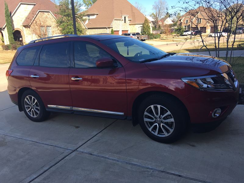 2015 Nissan Pathfinder for sale by owner in Houston