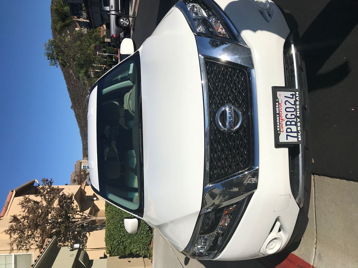 2015 Nissan Pathfinder for sale by owner in San Marcos