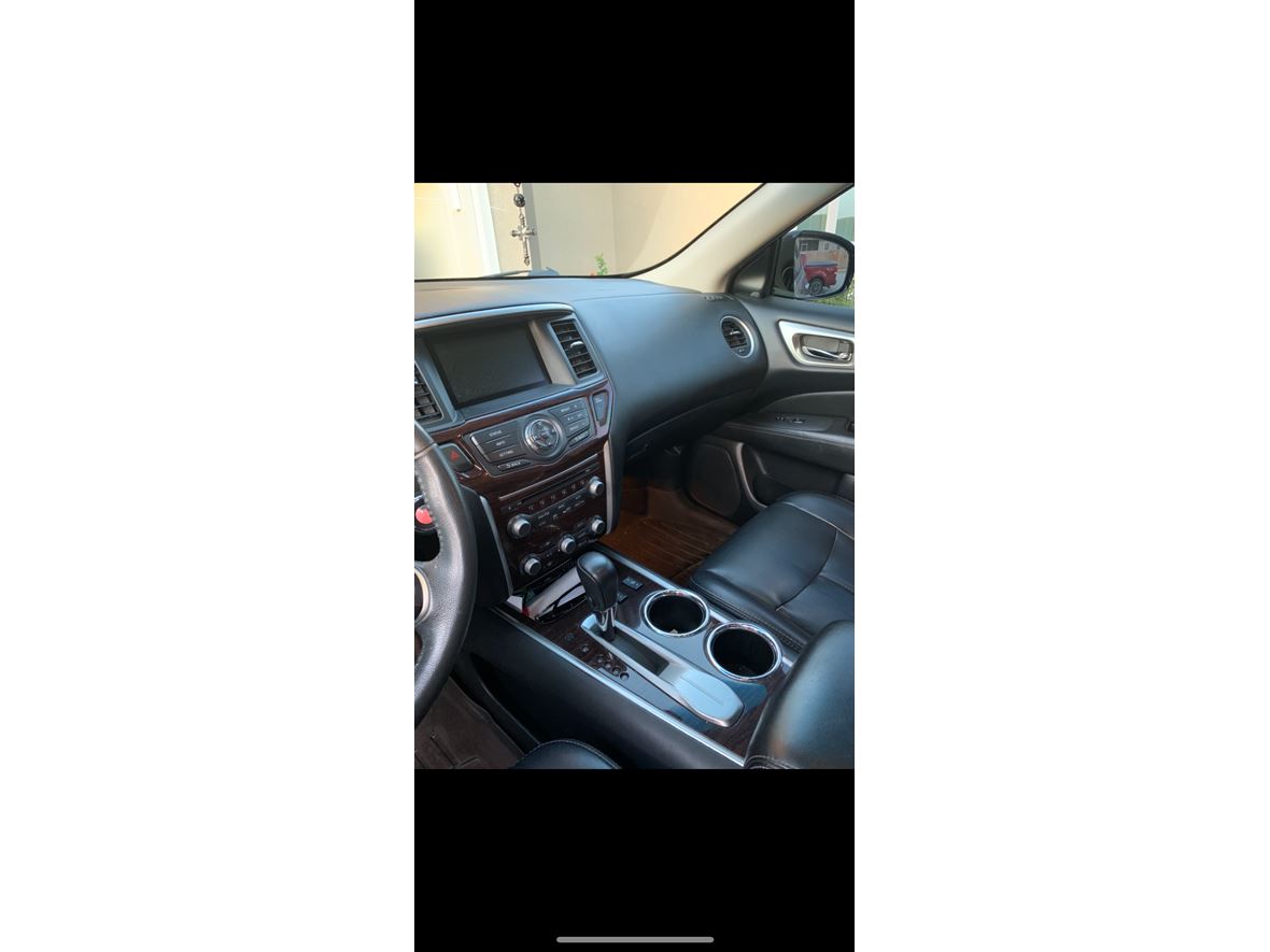 2015 Nissan Pathfinder for sale by owner in Corpus Christi