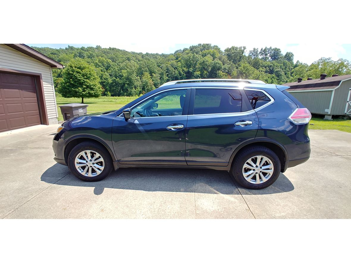 2015 Nissan Rogue for sale by owner in Rush