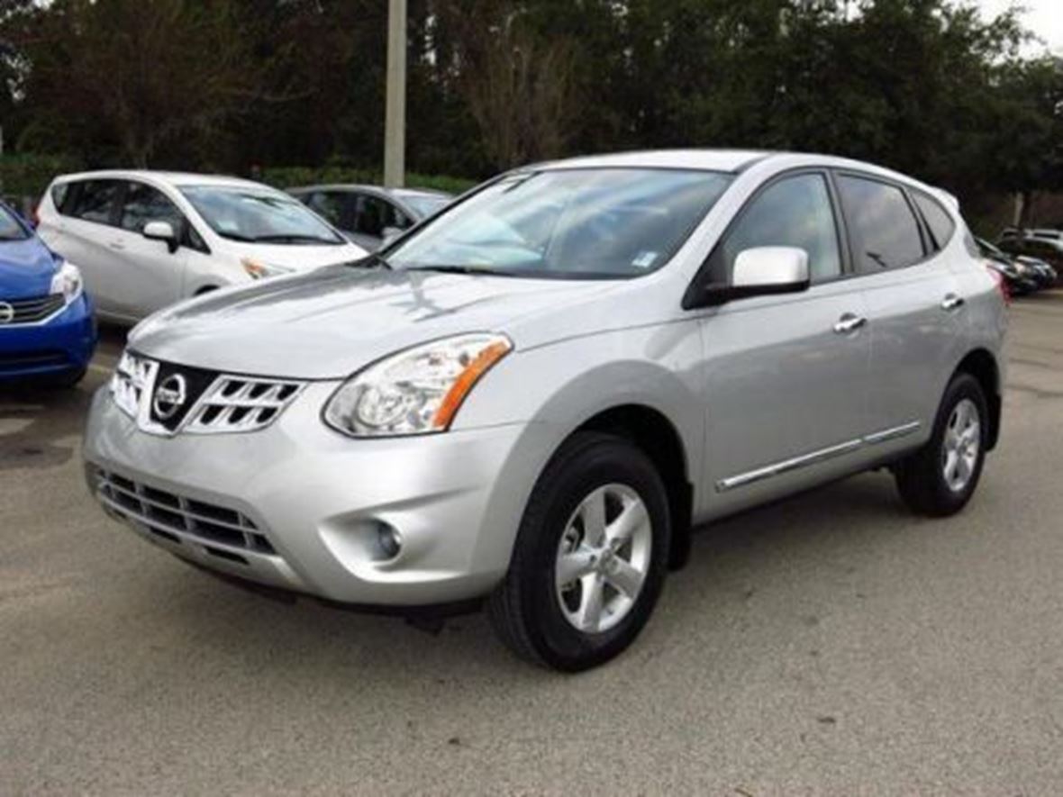 2013 Nissan Rogue Select for sale by owner in El Sobrante