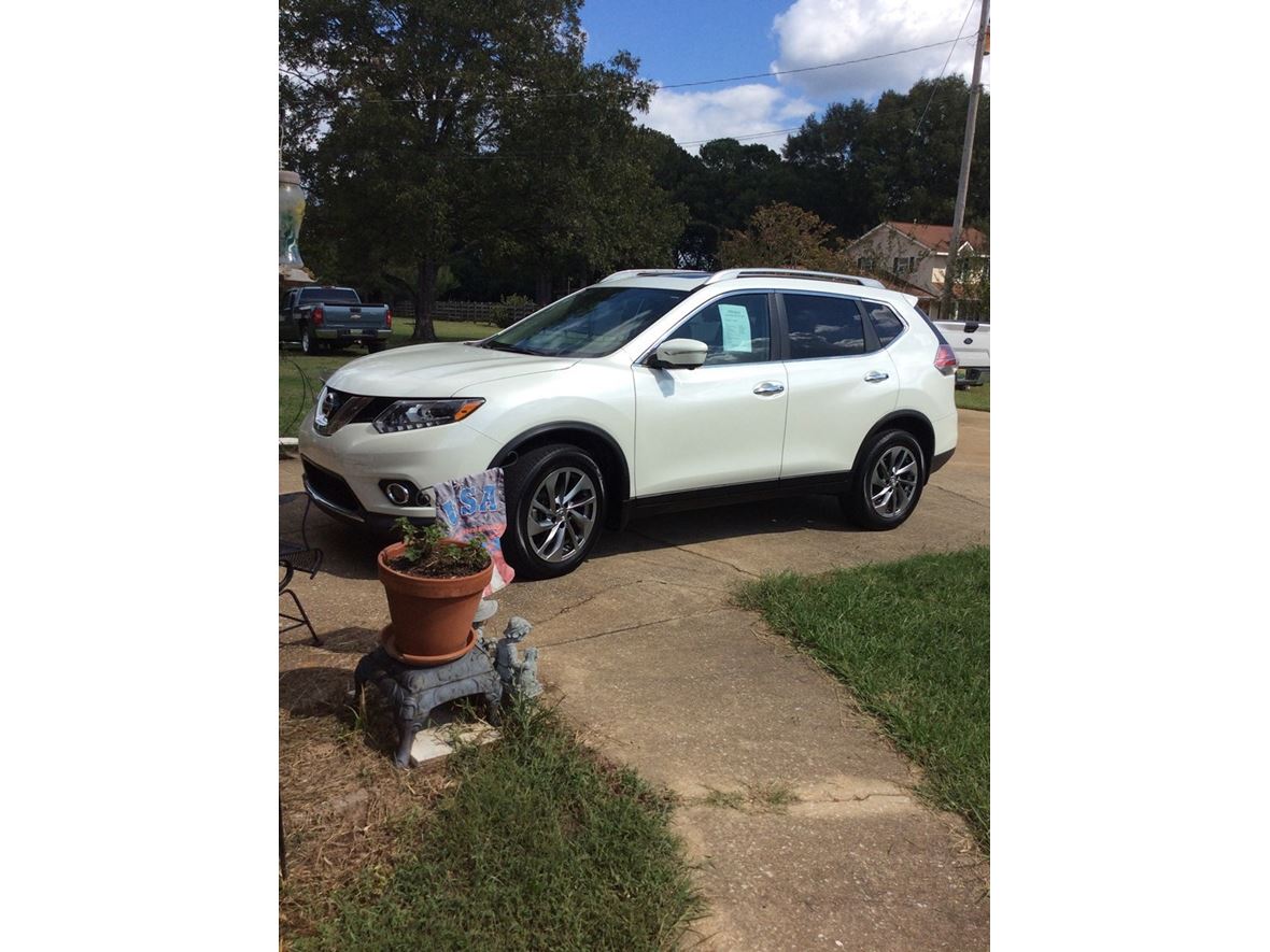 2015 Nissan Rogue Sport for sale by owner in Oxford