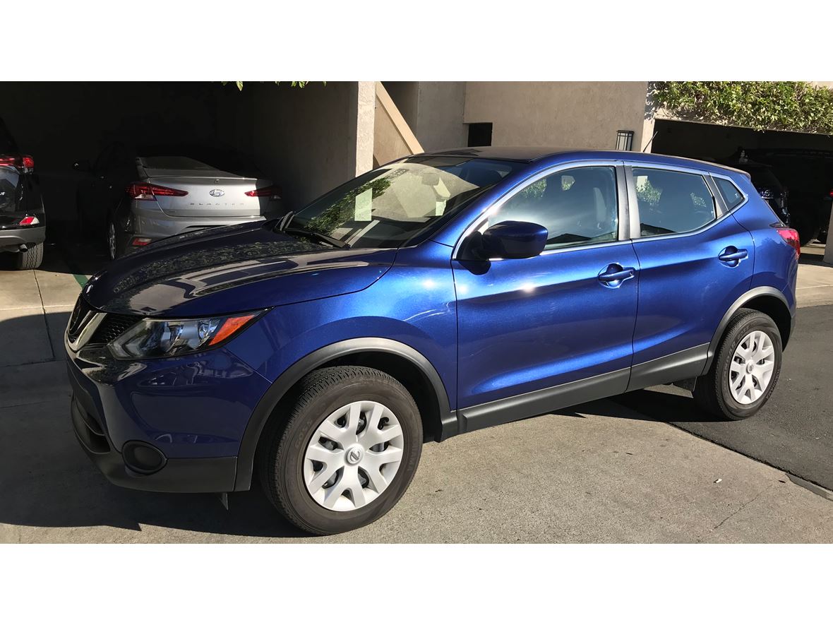 2019 Nissan Rogue Sport S for sale by owner in Irvine
