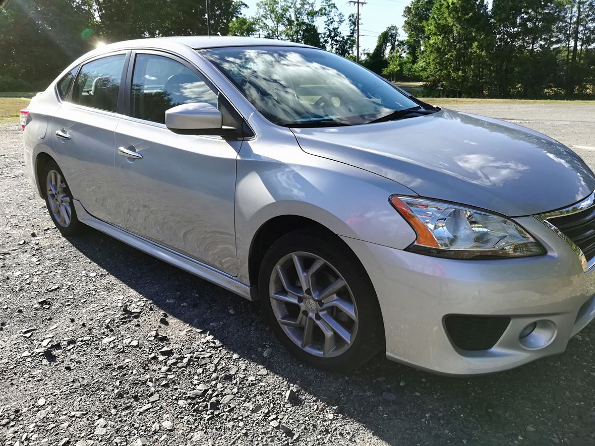 2013 Nissan Sentra for sale by owner in Manchester