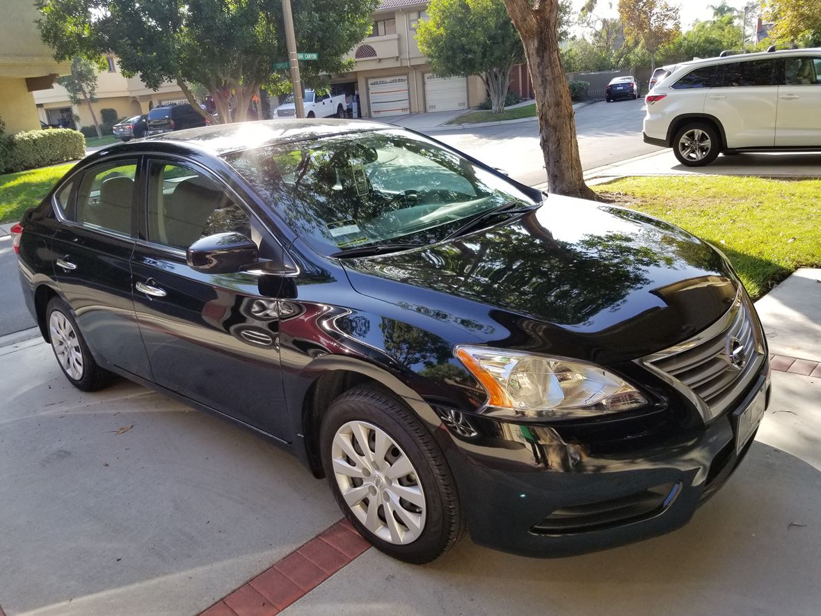 2015 Nissan Sentra for sale by owner in Lake Forest