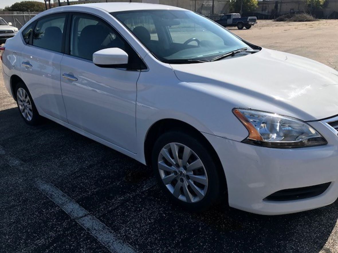 2015 Nissan sentra for sale by owner in Houston
