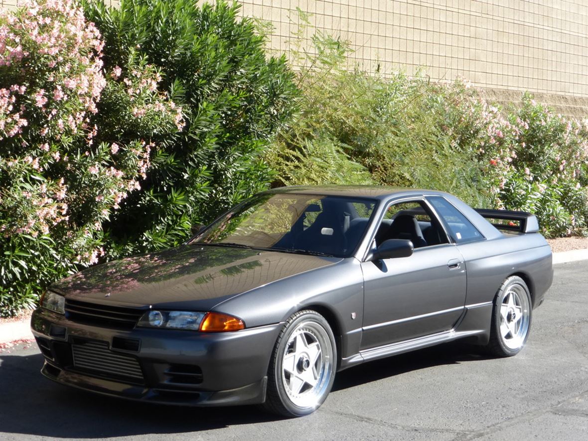 1990 Nissan Skyline GTR for sale by owner in West Hollywood