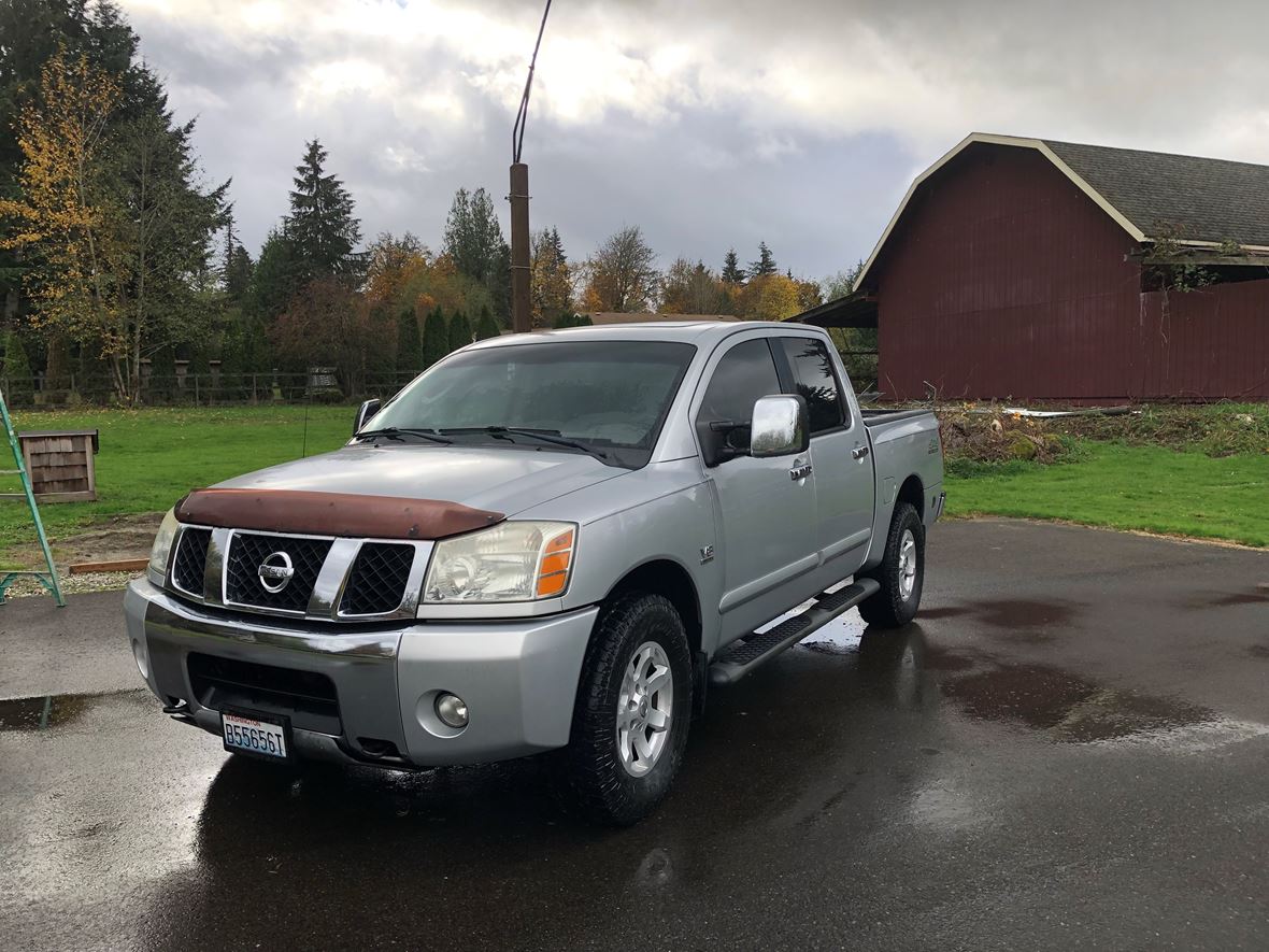 2004 Nissan Titan for sale by owner in Maple Valley