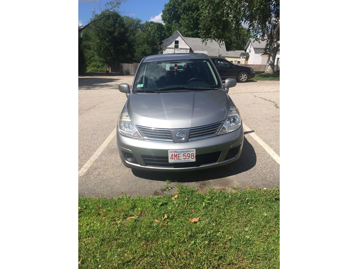 2007 Nissan Versa for sale by owner in Dudley