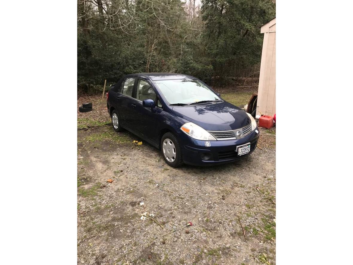 2008 Nissan Versa for sale by owner in Topping