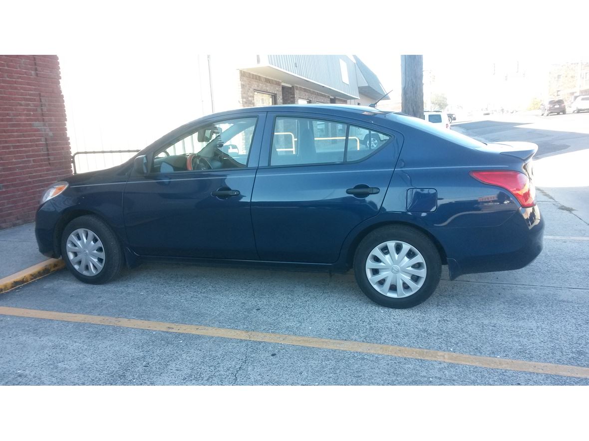 2014 Nissan Versa for sale by owner in Cullman