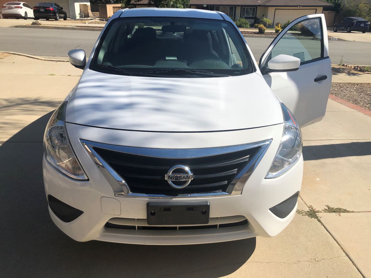 2016 Nissan Versa for sale by owner in Claremont